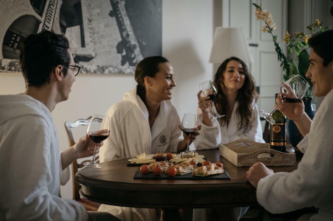 Alojamento de Acomodação e Pequeno-almoço Palazzo Mandurino Luxury Relais *